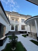 Hovli 2.7 sotix, 6 xona, Sotiladi