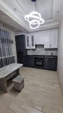 Продается 2х комнатная квартира в новостройке на Юнсабаде 9 квартал.